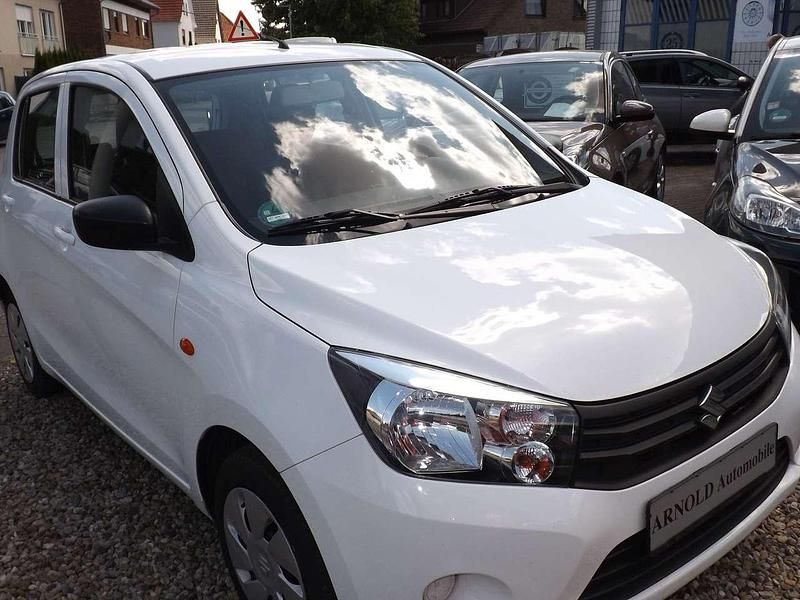 Gebraucht Suzuki Celerio 68 PS (50 kW) 2017 Weiß Kleinwagen