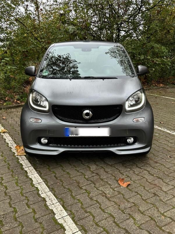 Grau Gebraucht 2018 Smart ForTwo Cabrio Brabus Cabrio | 17.950 € (Fairer Preis) - Bild 1/4