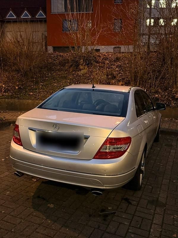 Gebraucht Mercedes C350 272 PS (200 kW) 2007 Silber Limousine