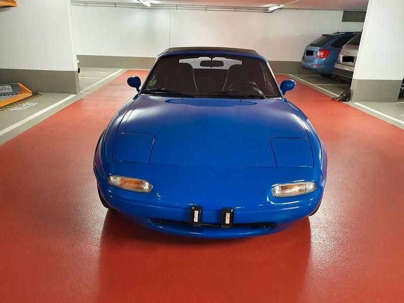 Gebraucht Mazda MX5 116 PS (85 kW) 1991 Blau Cabrio