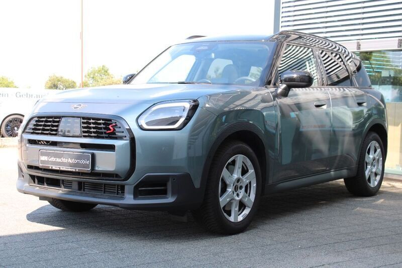 Grün Gebraucht 2024 Mini Cooper S Countryman SUV | 36.780 € (Etwas zu teuer) - Bild 1/4