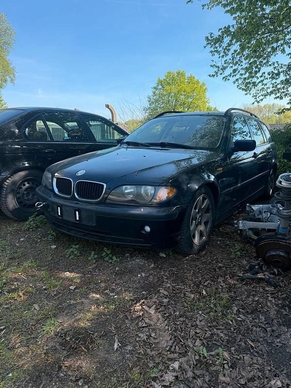 Usata BMW 320 150 CV (110 kW) 2003 Blu Station wagon