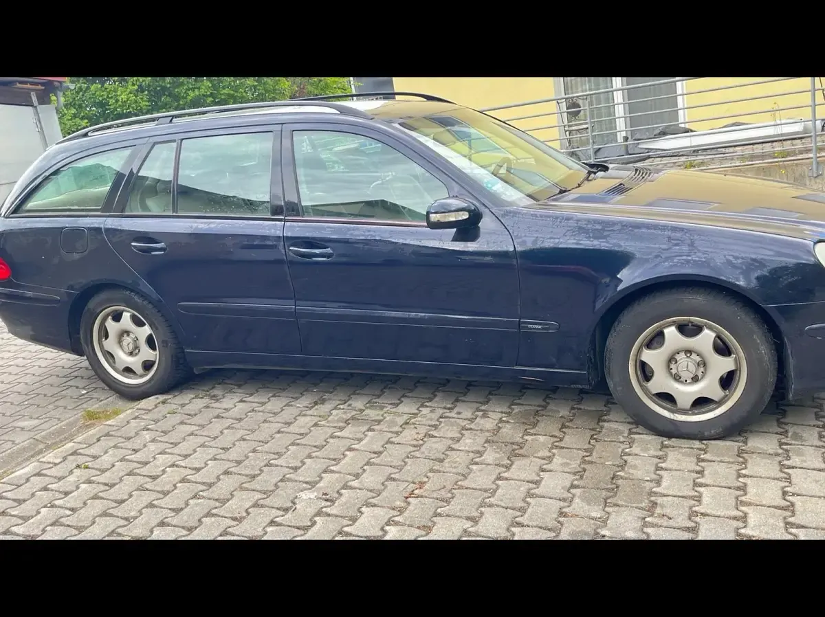 Brugt Mercedes E280 Classic 177 HK (130 kW) 2005 Blå Stationcar