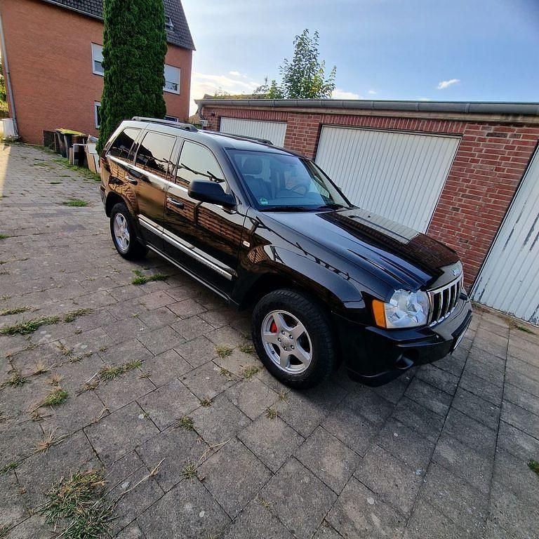 Schwarz Gebraucht 2005 Jeep Grand Cherokee Limited SUV | 5.485 € (Fairer Preis) - Bild 1/4