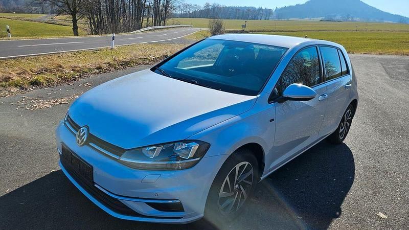 Gebraucht VW Golf VII Join 116 PS (85 kW) 2018 Limousine
