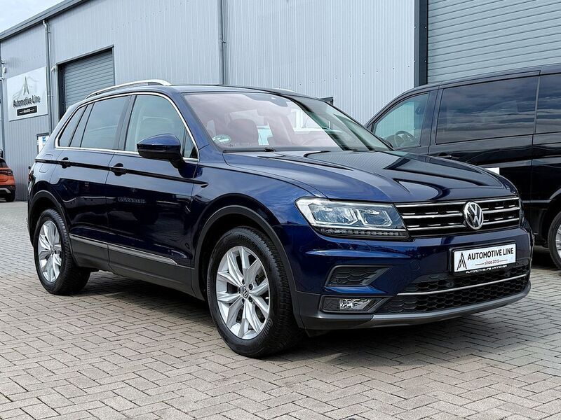 Blau Gebraucht 2019 VW Tiguan Highline SUV | 23.450 € (Guter Preis) - Bild 1/4