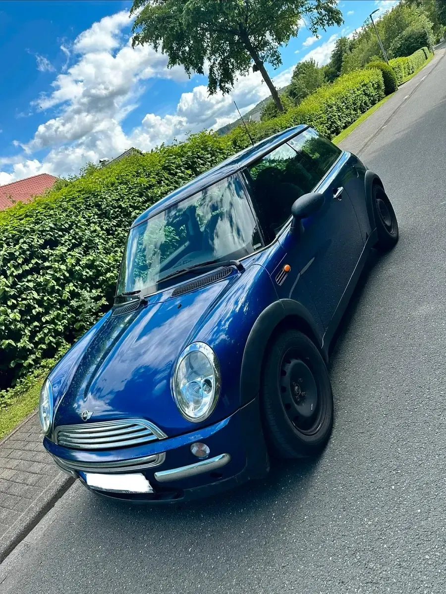 Gebraucht Mini Cooper 90 PS (66 kW) 2004 Blau Kleinwagen