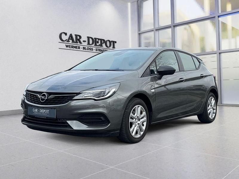 Grau Gebraucht 2022 Opel Astra Limousine | 11.999 € (Superpreis) - Bild 1/4