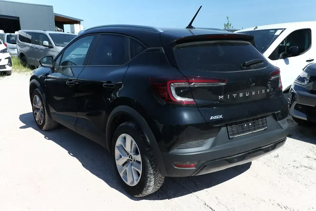 Gebraucht Mitsubishi ASX Plus 91 PS (66 kW) 2024 Onyx schwarz metallic SUV