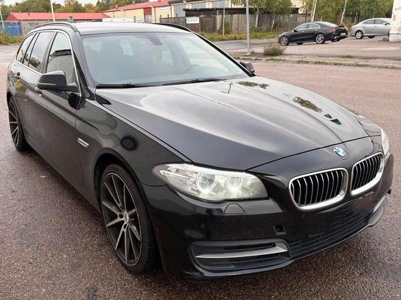 Gebraucht BMW 520 184 PS (135 kW) 2014 Schwarz Kombi