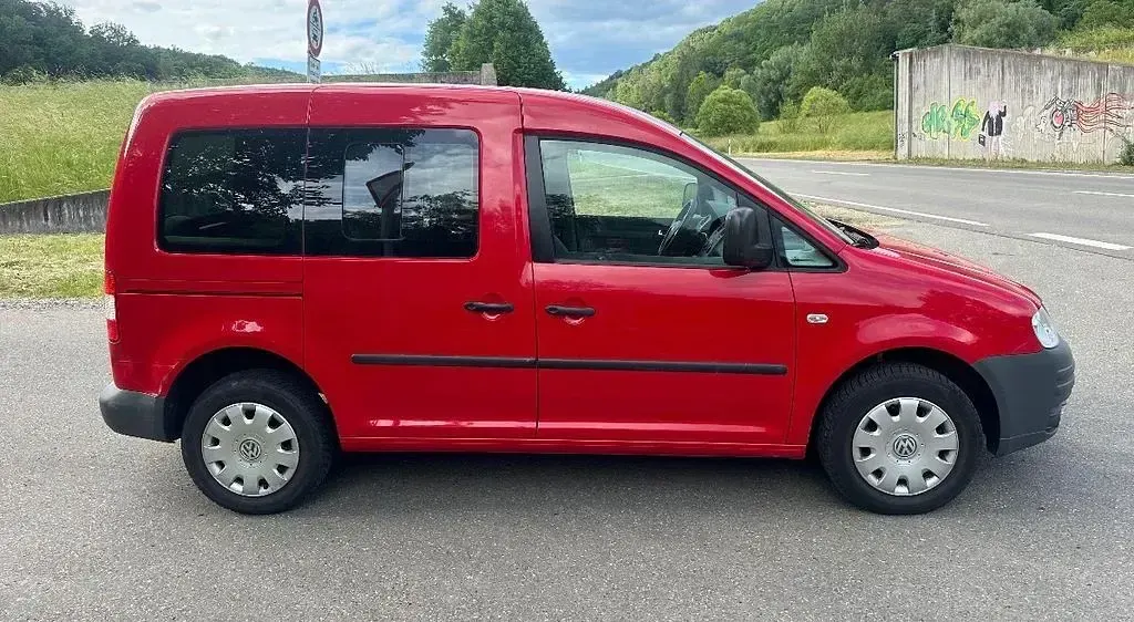 Gebraucht VW Caddy Life 80 PS (58 kW) 2009 Rot Van / Kleinbus