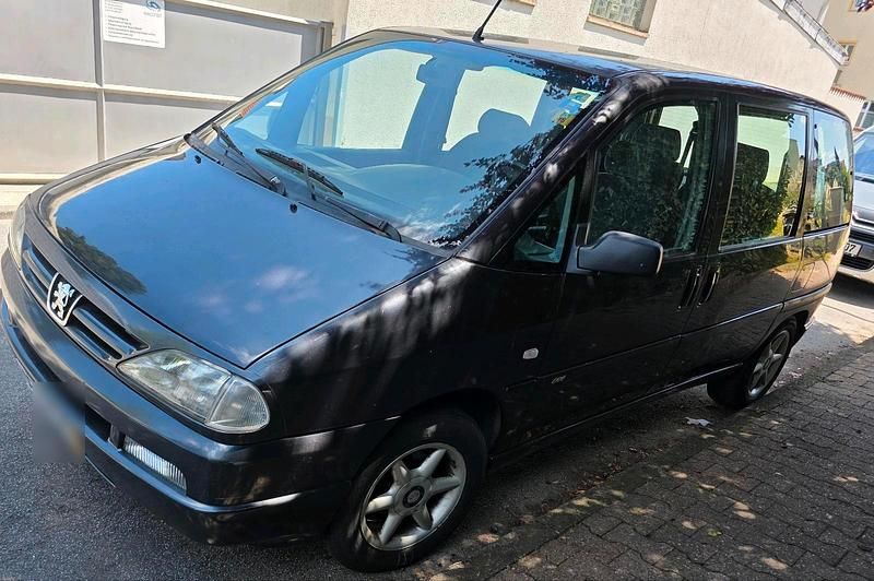 Gebraucht Peugeot 806 110 PS (80 kW) 2001 Grau Van / Kleinbus