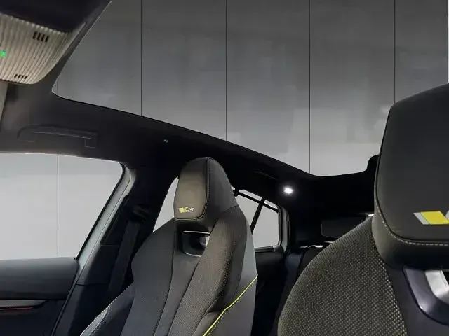 Gebraucht Skoda Enyaq iV RS 219 kW (299 PS) 2022 Weiß SUV