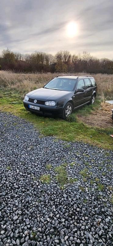 Gebraucht VW Golf IV 101 PS (74 kW) 2003 Schwarz Kombi