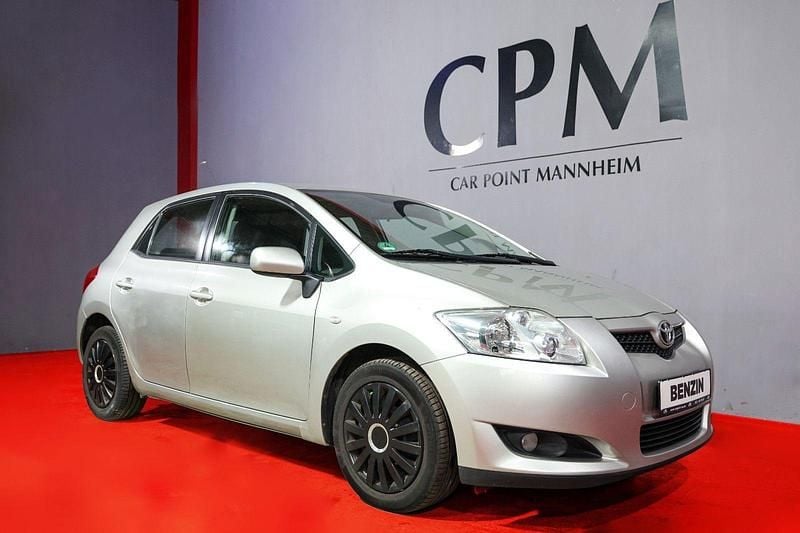 Silber Gebraucht 2007 Toyota Auris Sol Kleinwagen | 6.450 € (Etwas zu teuer) - Bild 1/4