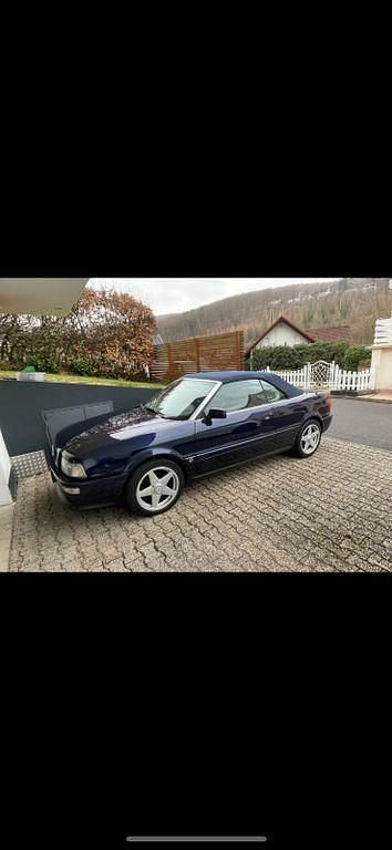 Blau Gebraucht 1996 Audi Cabriolet Sport Cabrio | 8.900 € (Guter Preis) - Bild 1/4