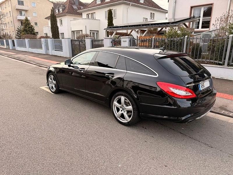 Gebraucht Mercedes CLS350 Shooting Brake AMG 265 PS (194 kW) 2013 Schwarz Kombi