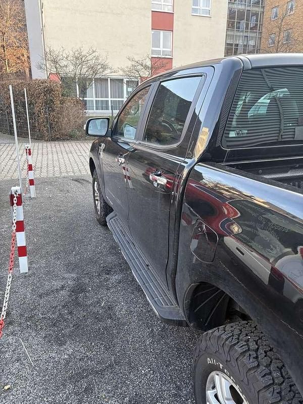 Gebraucht Ford Ranger Limited 212 PS (155 kW) 2022 Schwarz Pickup