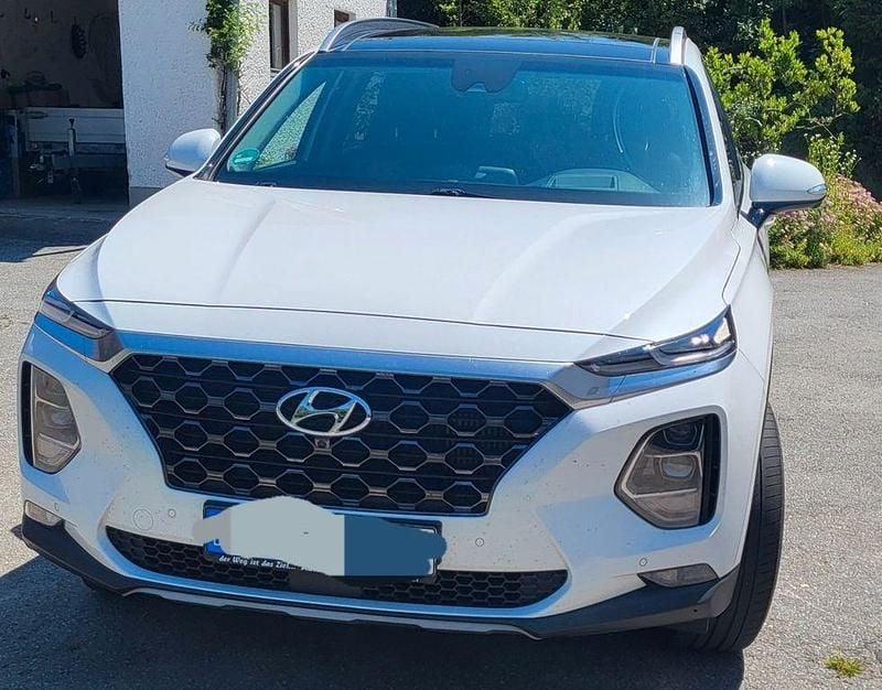Weiß Gebraucht 2020 Hyundai Santa Fe Premium SUV | 28.500 € (Fairer Preis) - Bild 1/2