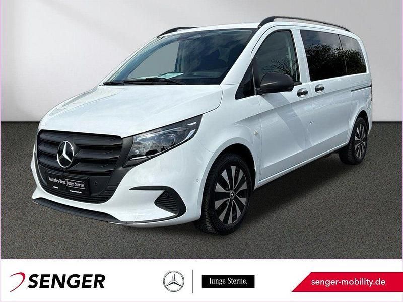 Weiß Gebraucht 2024 Mercedes Vito Van / Kleinbus | 53.950 € - Bild 1/3
