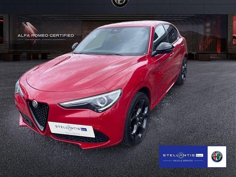 Rot Gebraucht 2023 Alfa Romeo Stelvio Veloce SUV | 34.890 € (Guter Preis) - Bild 1/4