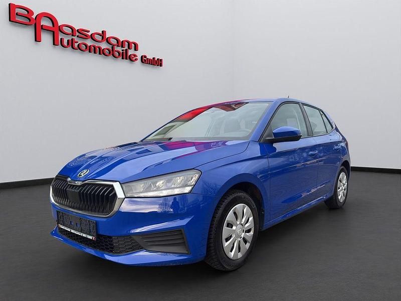 Blau Gebraucht 2022 Skoda Fabia Limousine | 12.999 € (Superpreis) - Bild 1/4