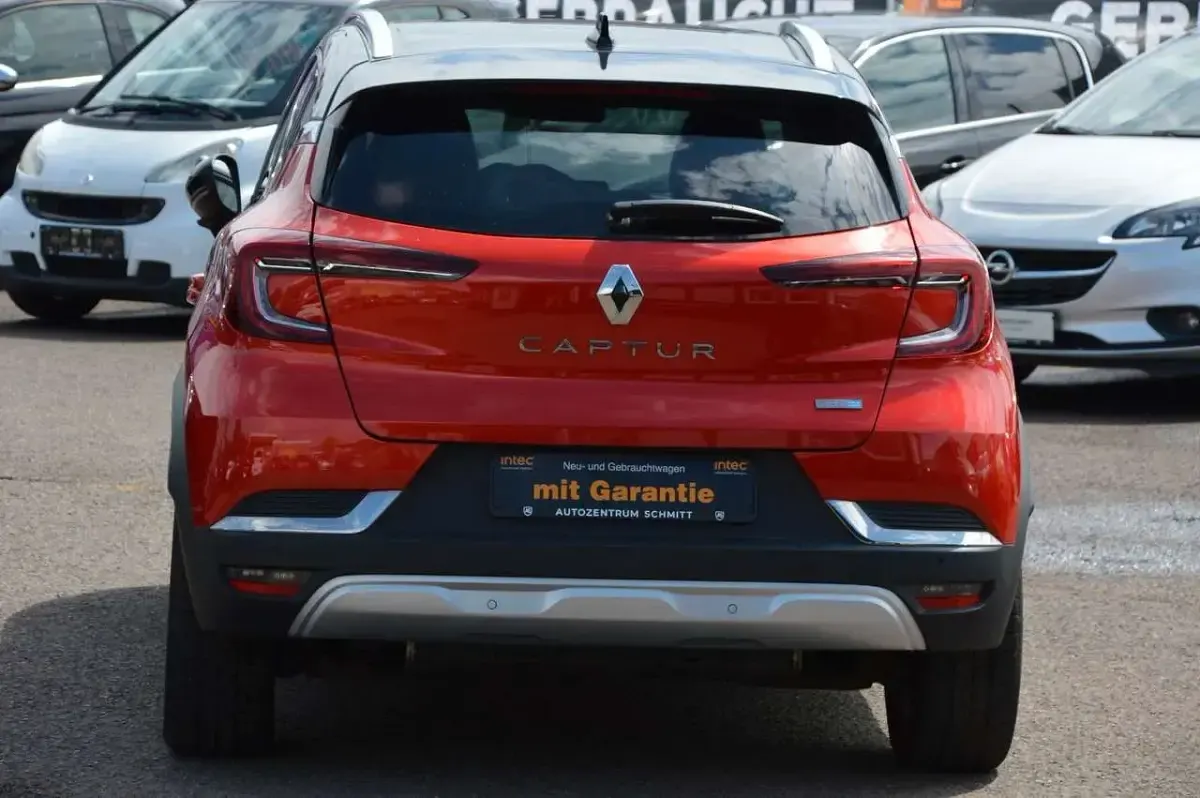 Gebraucht Renault Captur 92 PS (67 kW) 2021 Rot SUV