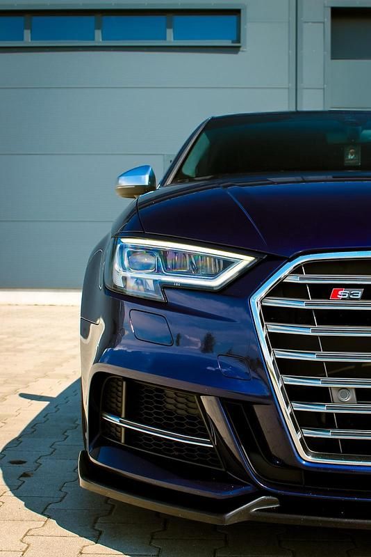 Gebraucht Audi S3 Design 310 PS (228 kW) 2016 Blau Limousine