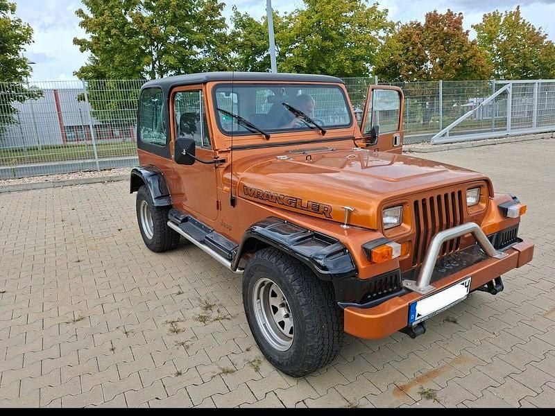 Orange Gebraucht 1991 Jeep Wrangler Sport SUV | 9.500 € - Bild 1/4