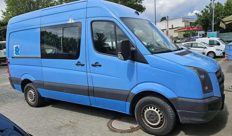 Blau Gebraucht 2010 VW Crafter Van | 6.800 € (Fairer Preis) - Bild 1/4