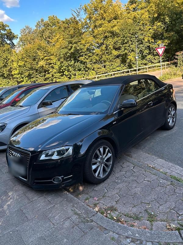 Schwarz Gebraucht 2010 Audi A3 Cabriolet Ambition Cabrio | 3.500 € (Guter Preis) - Bild 1/1