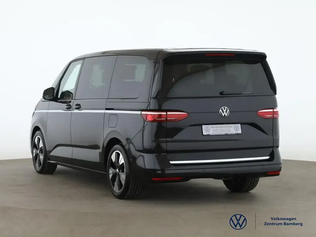 Gebraucht VW Multivan Style 150 PS (110 kW) 2026 Schwarz Van / Kleinbus
