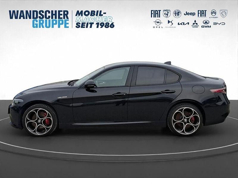 Gebraucht Alfa Romeo Giulia Veloce 280 PS (205 kW) 2024 Schwarzschwarz Limousine