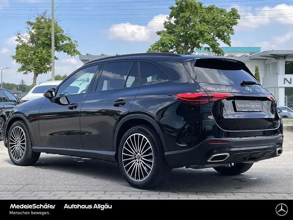 Gebraucht Mercedes GLC220 AMG 197 PS (144 kW) 2025 Obsidianschwarz  lack SUV