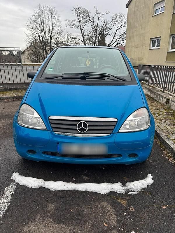 Blau Gebraucht 1998 Mercedes A140 Kleinwagen | 250 € (Superpreis) - Bild 1/4