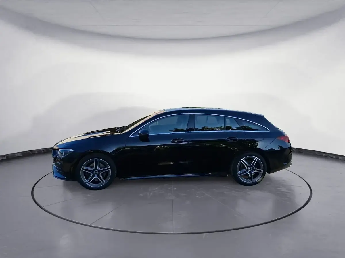 Gebraucht Mercedes CLA220 190 PS (139 kW) 2022 Coupé