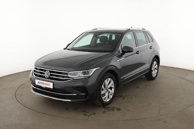 Gebraucht VW Tiguan Elegance 150 PS (110 kW) 2022 Grau SUV