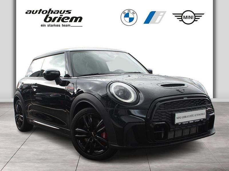 Gebraucht Mini John Cooper Works Hatch 231 PS (169 kW) 2023 Schwarz Kleinwagen