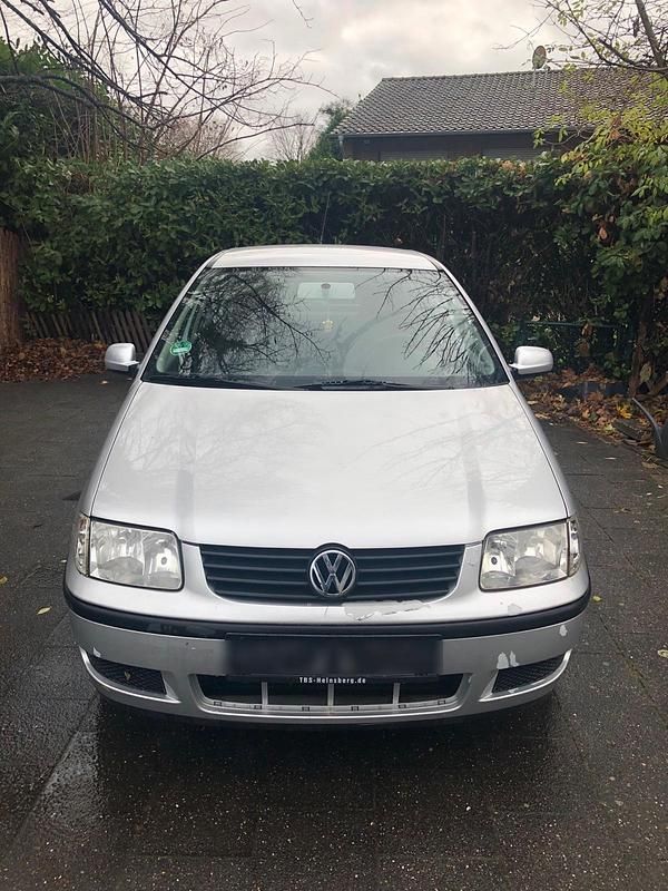 Gebraucht VW Polo 75 PS (55 kW) 2001 Silber Kleinwagen
