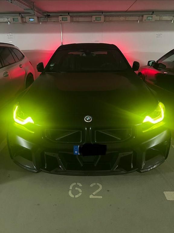 Schwarz Gebraucht 2023 BMW M2 M Performance Coupé | 75.790 € - Bild 1/4