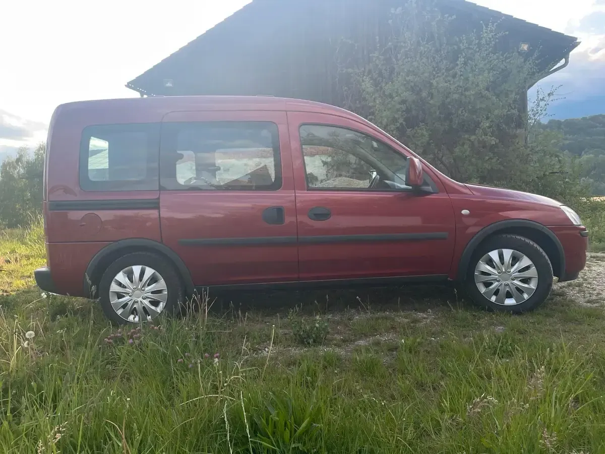 Gebraucht Opel Combo 90 PS (66 kW) 2006 Van / Kleinbus
