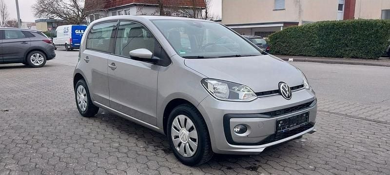 Używany VW up! 60 KM (44 kW) 2020 Brązowy Hatchback