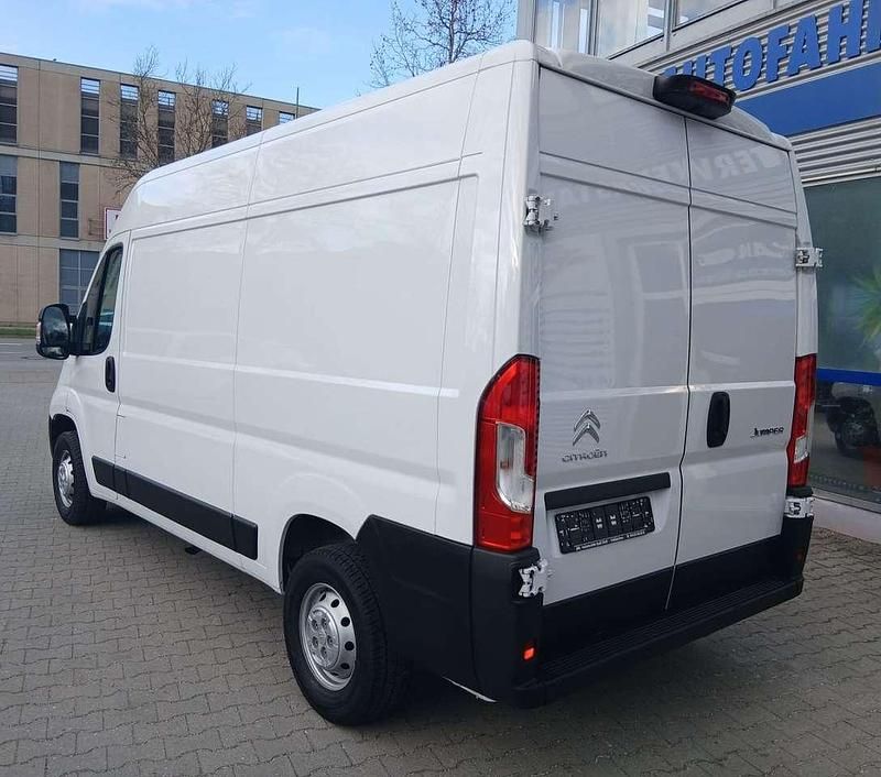 Gebraucht Citroën Jumper 140 PS (102 kW) 2024 Weiß Van / Kleinbus