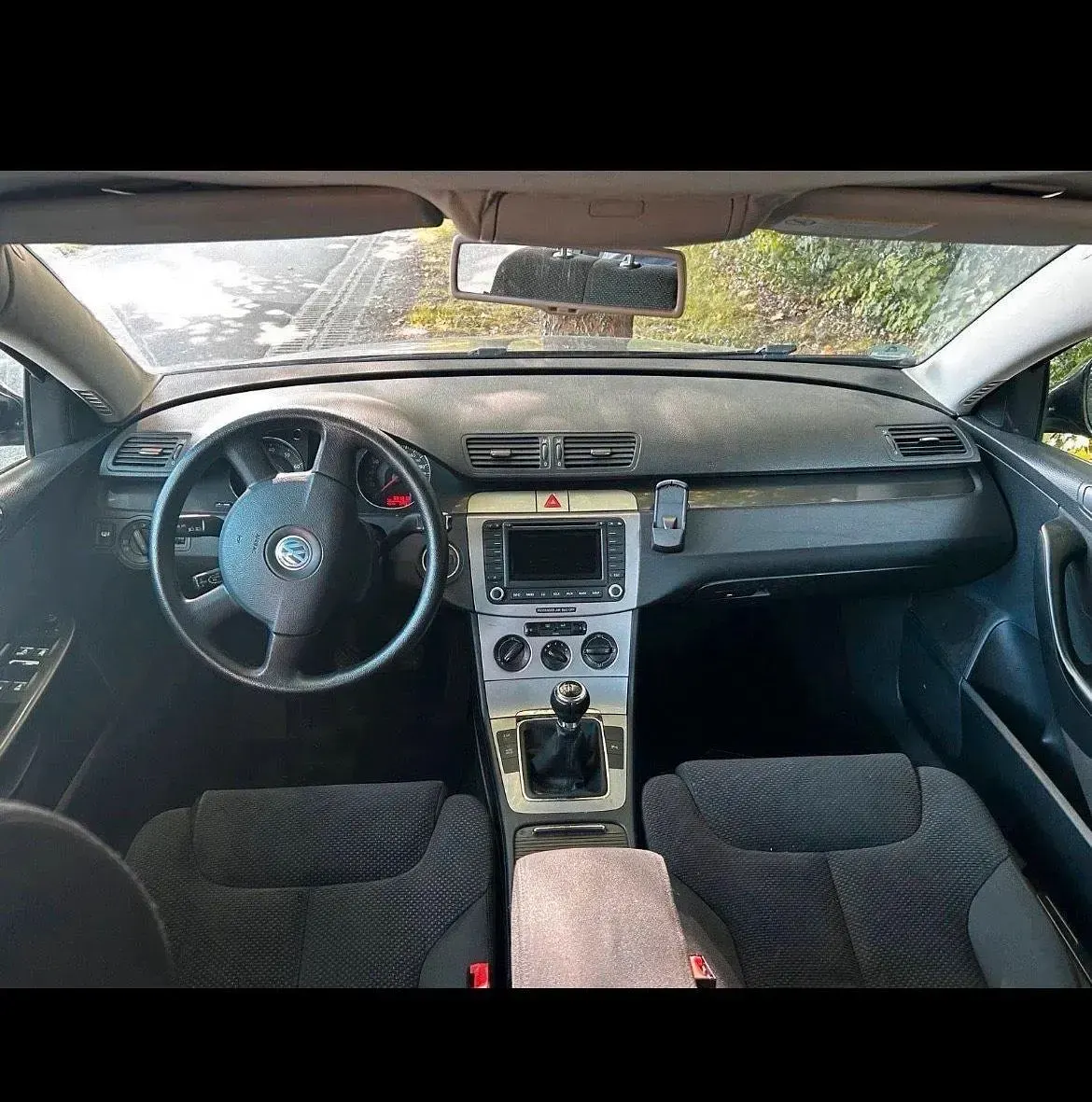 Gebraucht VW Passat 116 PS (85 kW) 2005 Schwarz Kombi