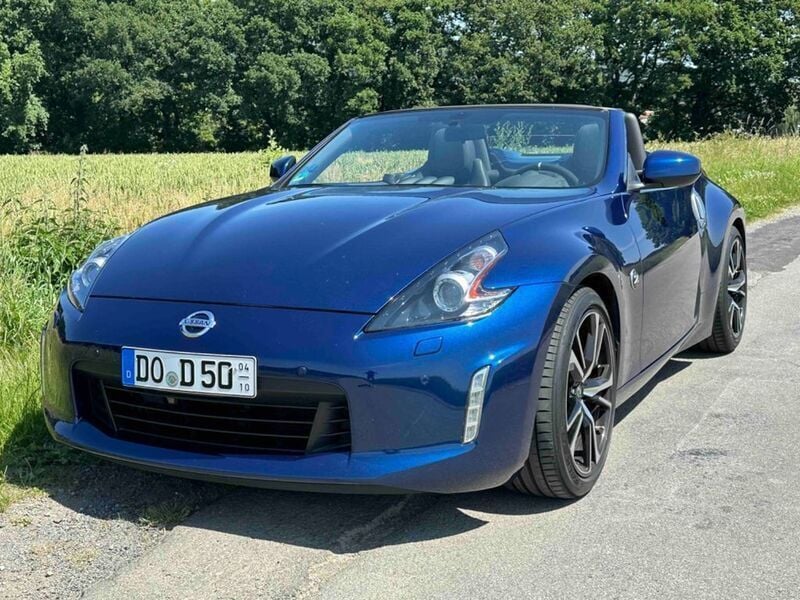 Gebraucht Nissan 370Z Pack 328 PS (241 kW) 2018 Blau Cabrio
