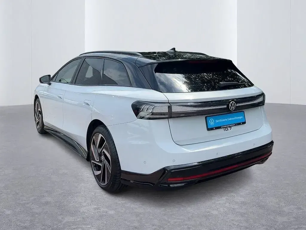 Gebraucht VW ID.7 Pro 210 kW (286 PS) 2025 2y gletscherweiß metallic Kombi