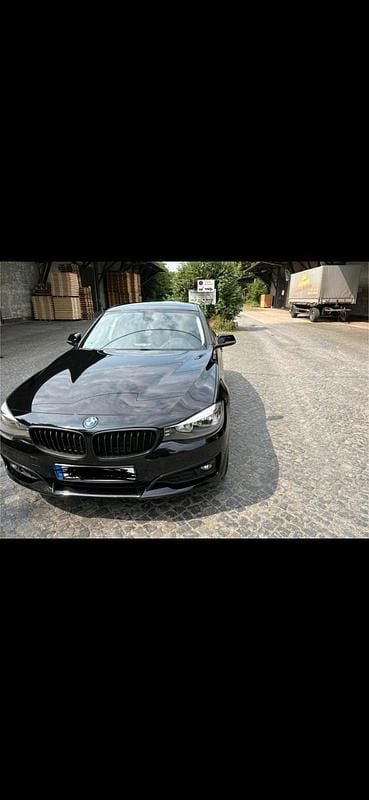 Gebraucht 2015 BMW 318 Gran Turismo Limousine | 12.000 € (Superpreis) - Bild 1/4