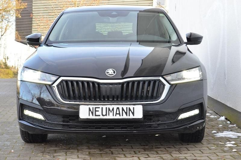Gebraucht Skoda Octavia Ambition 116 PS (85 kW) 2021 Schwarz Limousine