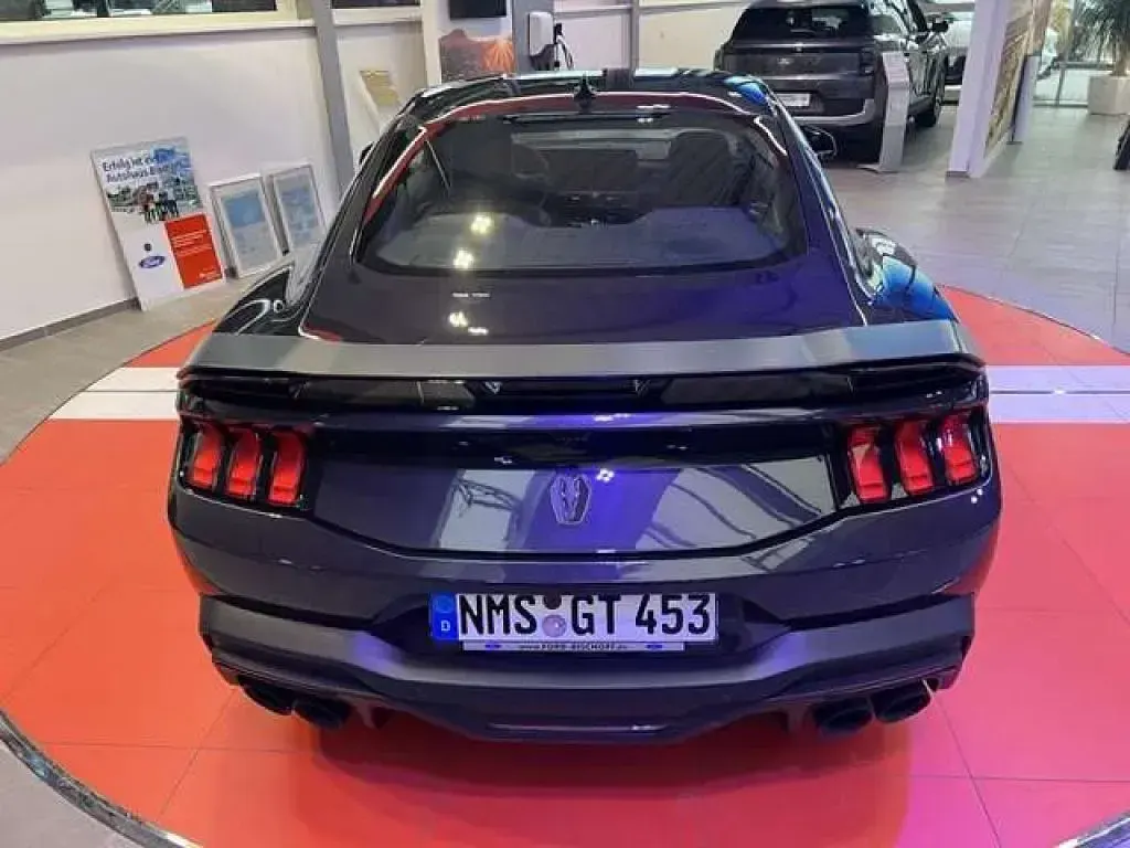 Gebraucht Ford Mustang Fastback 454 PS (333 kW) 2025 Dark matter gray mettalic Coupé