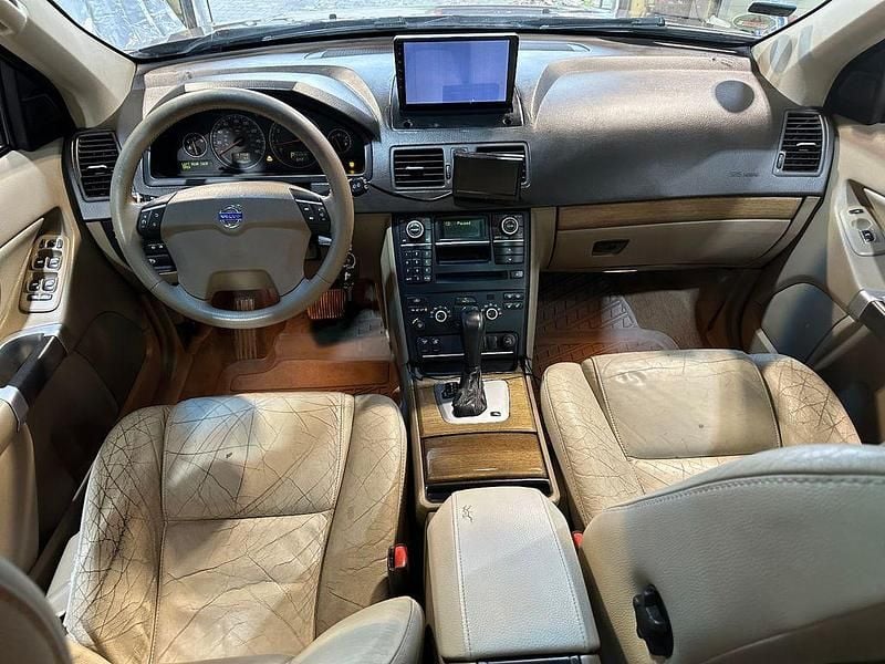 Gebraucht Volvo XC90 Executive 238 PS (175 kW) 2009 Braun SUV